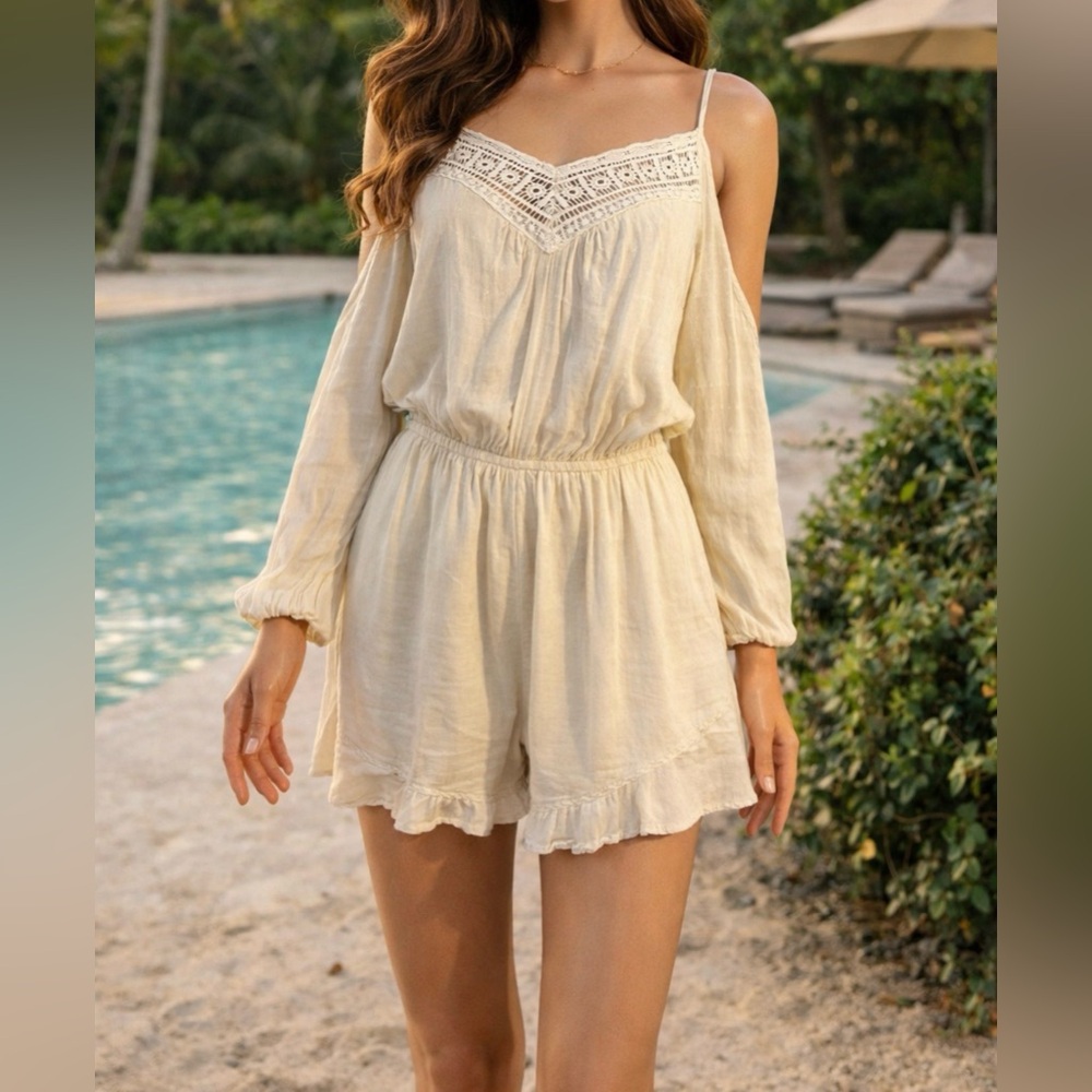 Ecote Cream Boho Romper Medium | Lace Trim Resort Summer One Piece